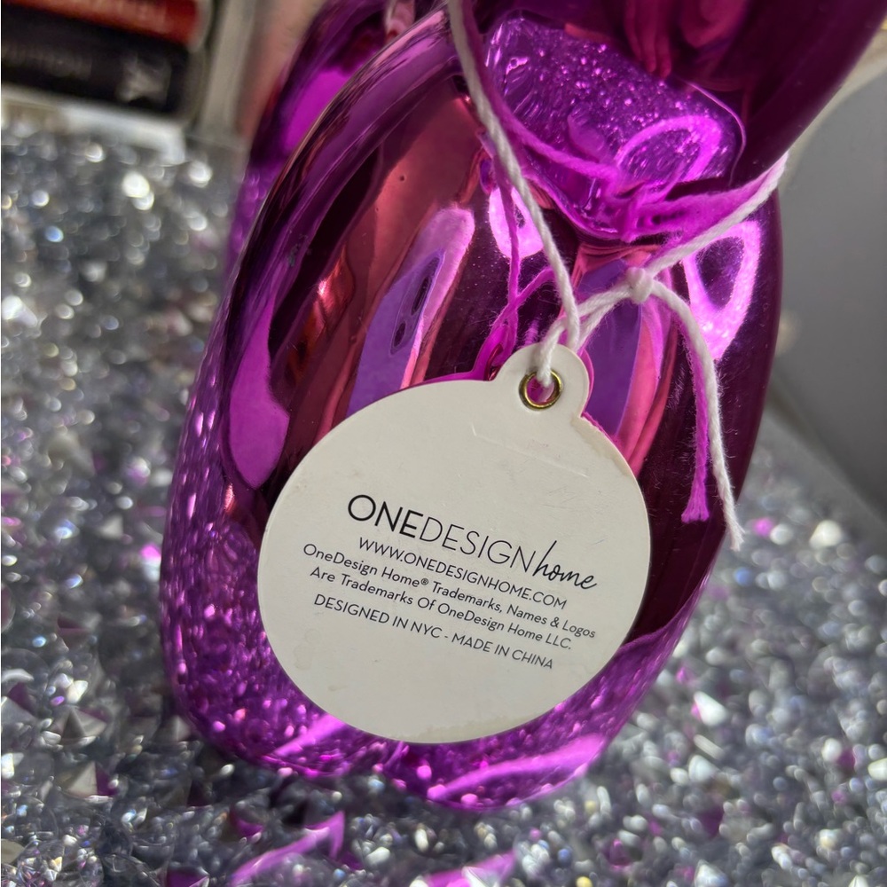 Metallic Pink Balloon Dog Sculpture - Picture 3 of 13